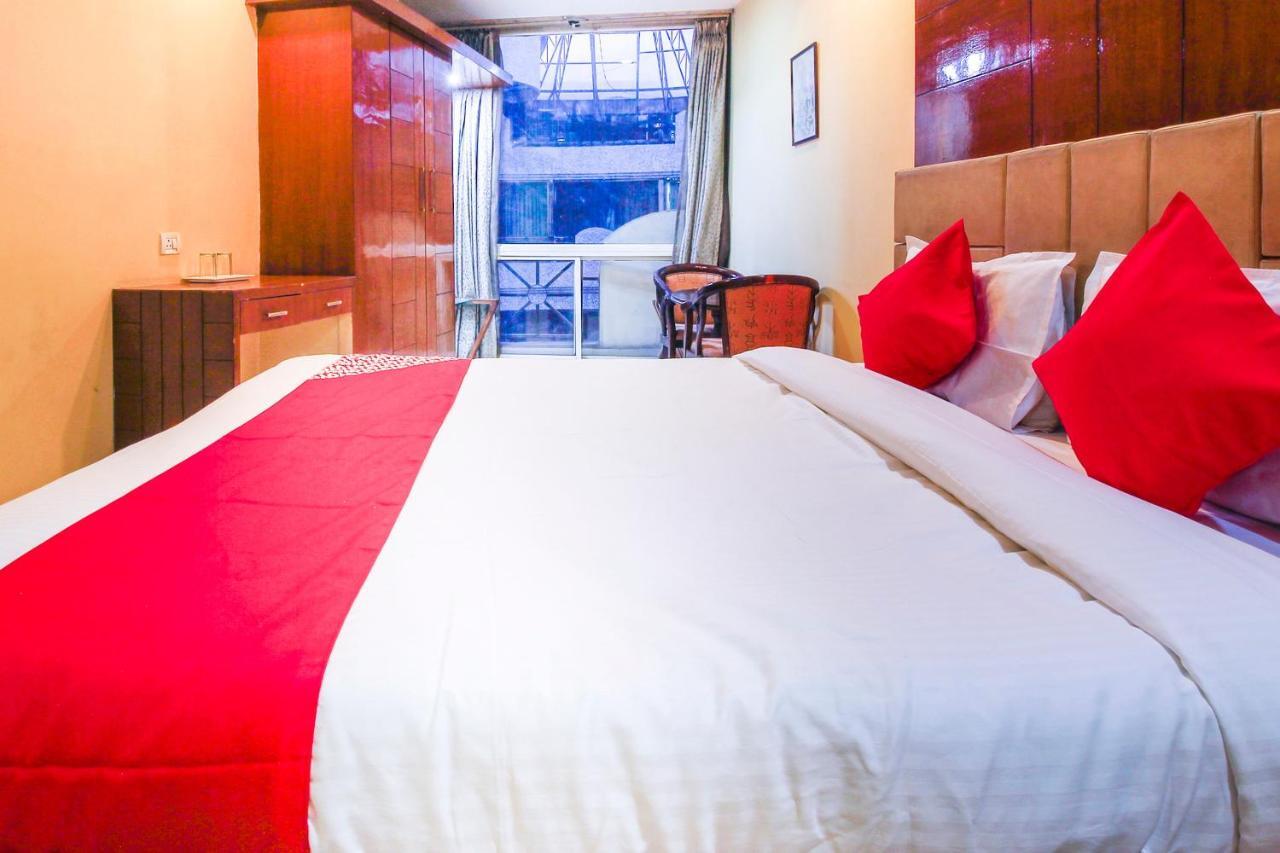 Oyo Hotel Metro International Near Lb Stadium Хайдарабад Экстерьер фото
